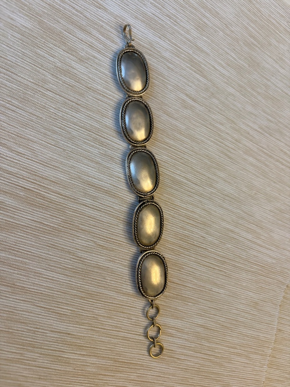 Artisnal L-XL silver-tone hand-made bracelet, vintage 90s.